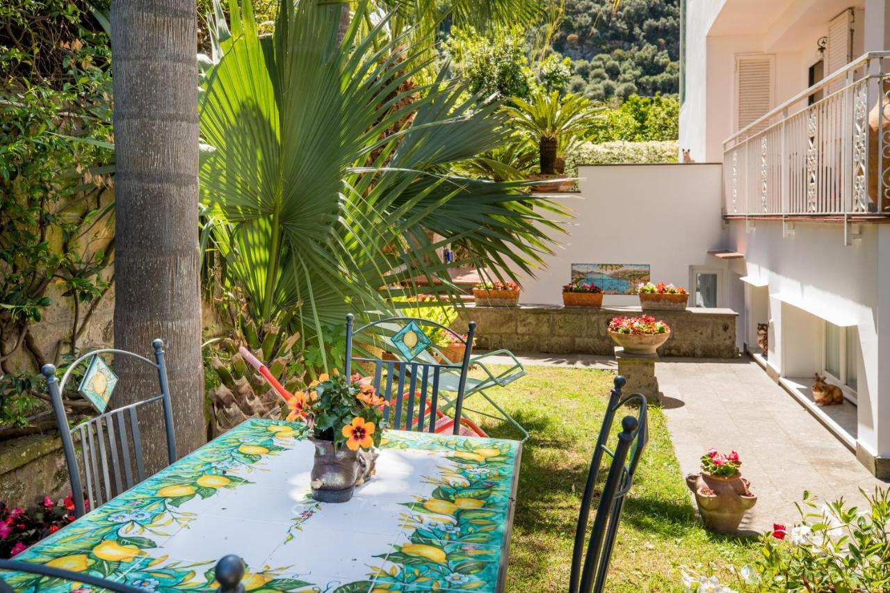 Casa Beatrice Bed & Breakfast Sorrento Eksteriør bilde